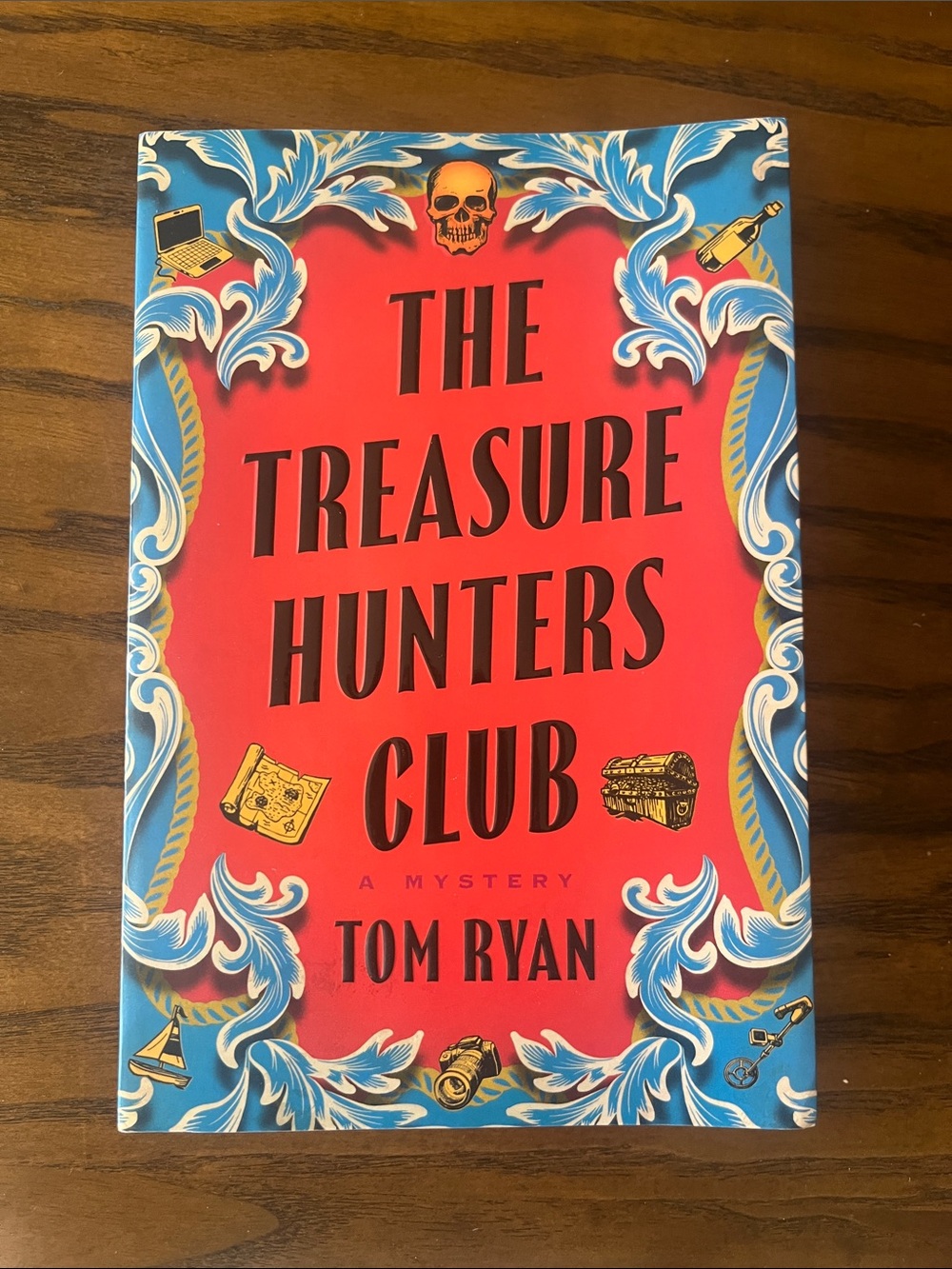 📖 EUC “The Treasure Hunters Club” by Tom Ryan, paperback
